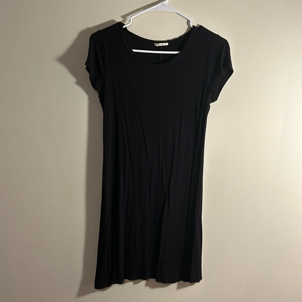 Black T shirt dress. Size small.